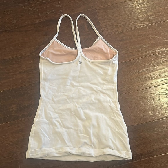 LULULEMON top - Picture 1 of 2